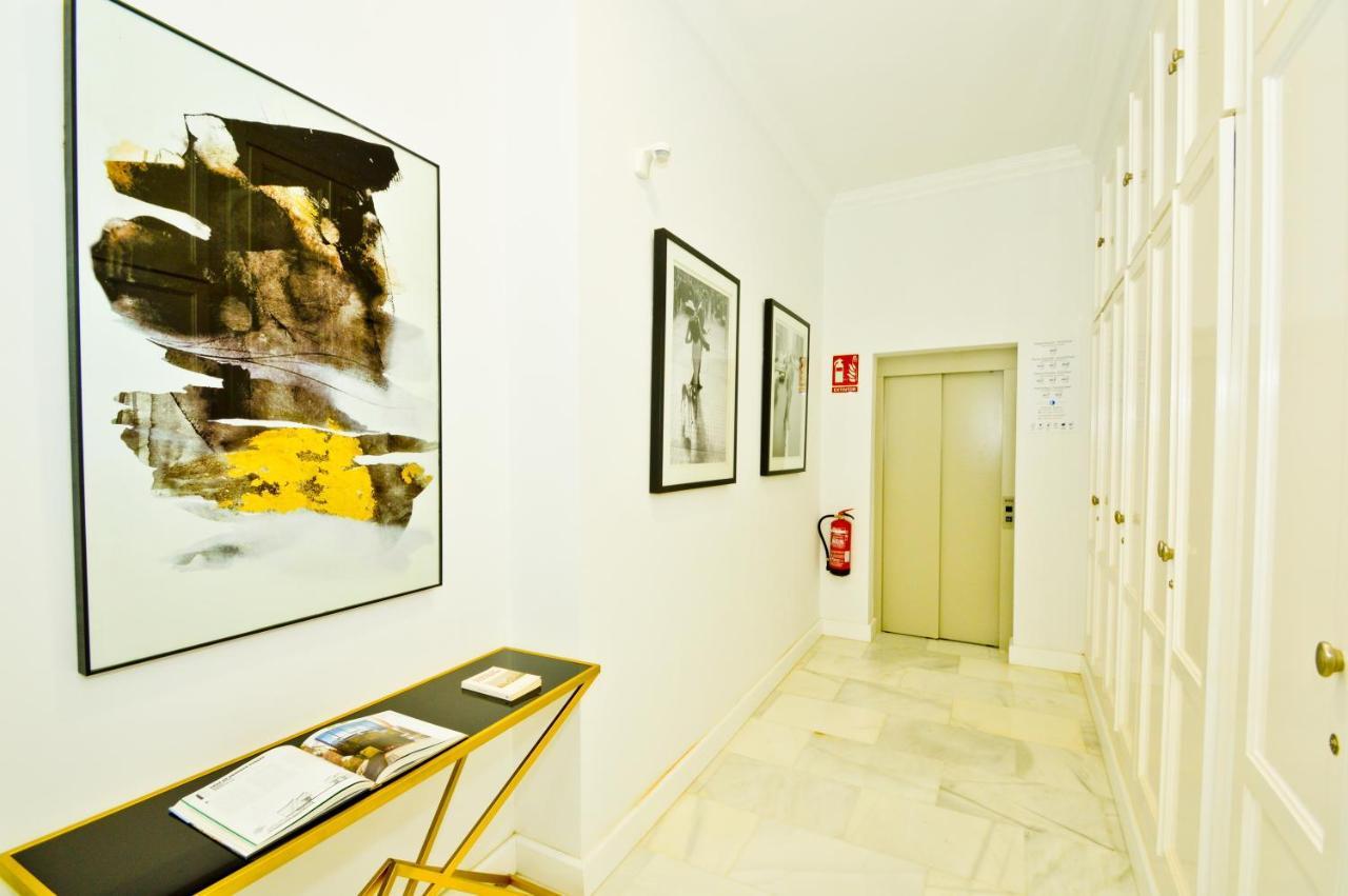 Ninesuites Sevilla Eksteriør bilde